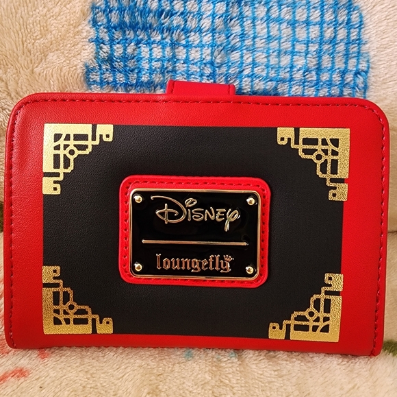 Loungefly Disney Mulan Card Wallet - Picture 7 of 7